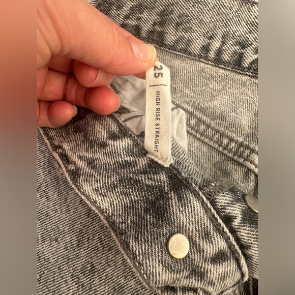 Jeans - Picture 3 of 3